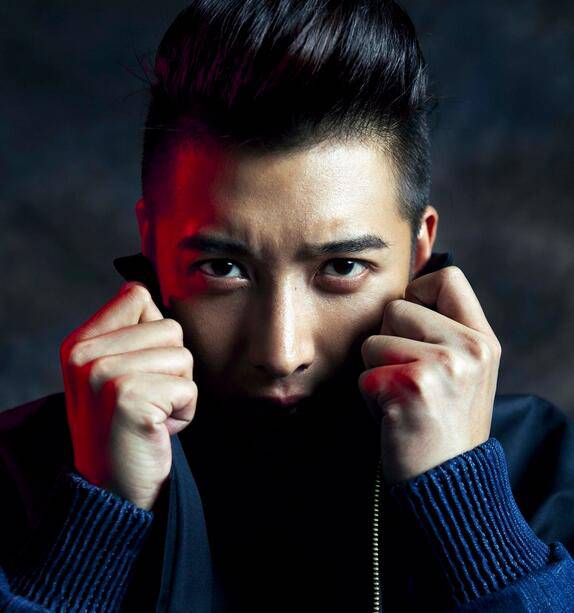 应昊茗韩栋撞脸对比照 应昊茗和韩栋是什么关系