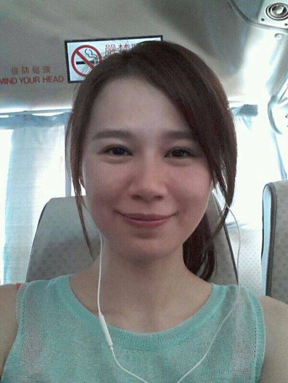 黄翠如与未来老公萧正楠秀恩爱 洗脱小三嫌疑