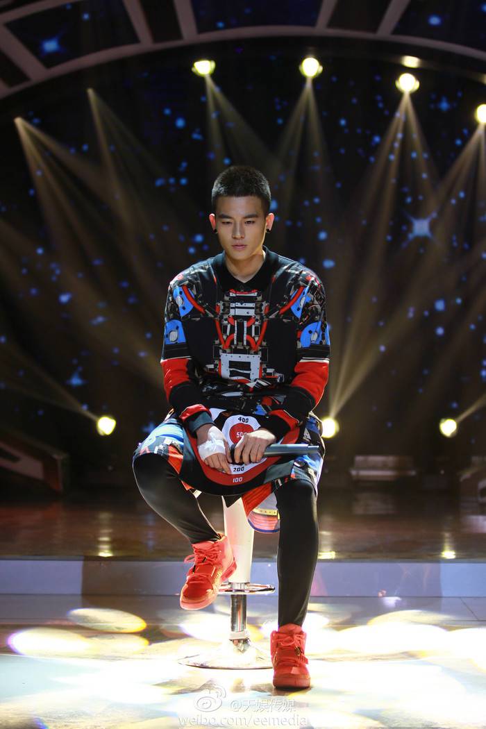 欧豪家庭背景被揭开 欧豪电影《左耳》受好评