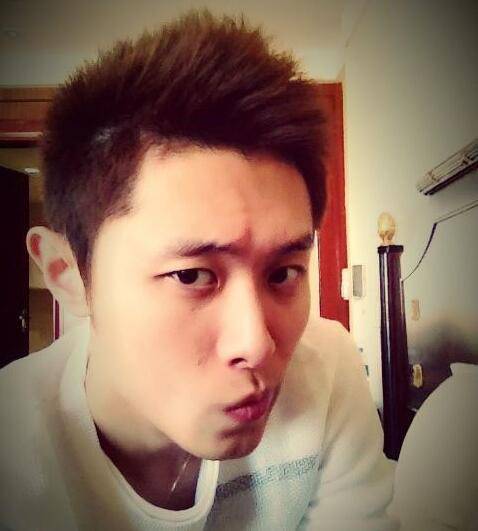 张嘉倪生日男友求婚恋情曝光 揭张嘉倪个人资料