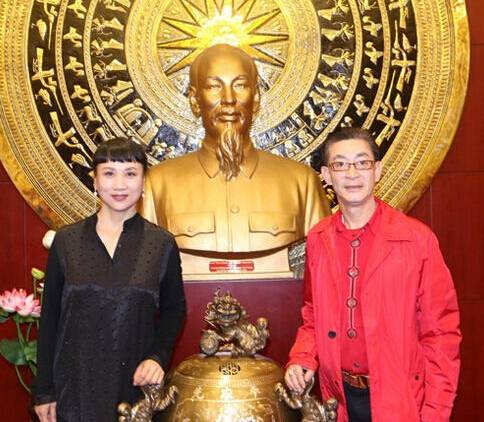 六小龄童的妻子是谁 揭六小龄童浪漫爱情史