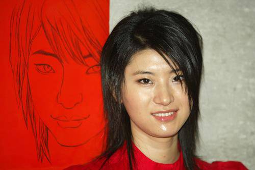 尚雯婕整容过度脸发僵 网友惊呼惨不忍睹