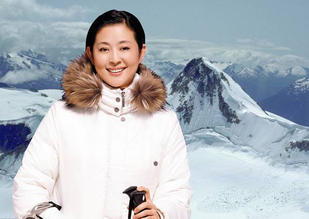 柳岩终于承认整容了 娱乐圈都有谁整了