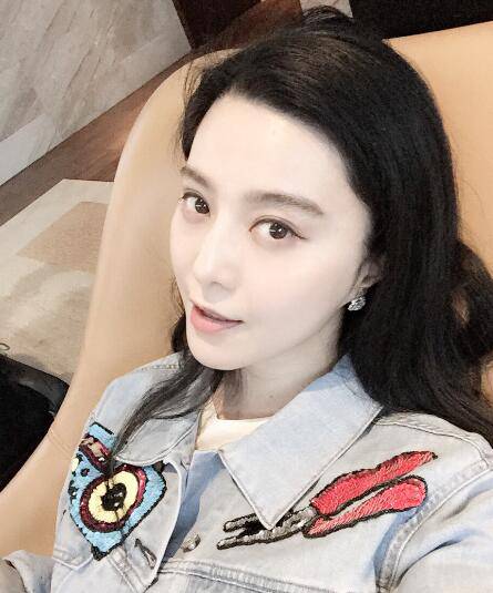 范冰冰家庭背景遭曝光 李晨显赫家世财力比她厚