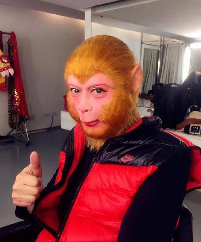 六小龄童的妻子是谁 揭六小龄童浪漫爱情史