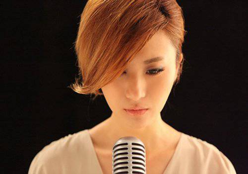 尚雯婕整容过度脸发僵 网友惊呼惨不忍睹