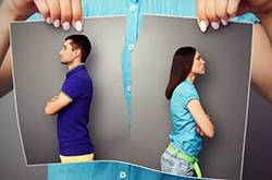 夫妻同时爱上一名女学生 扭曲感情夫妻变情敌