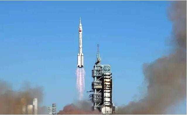 杨利伟太空遇诡异敲击声 科学家总结出三种可能