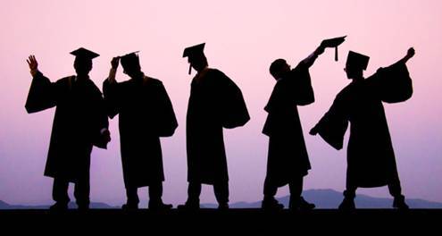 美女大学生堕落成毒贩 曾两次戒毒却没成功