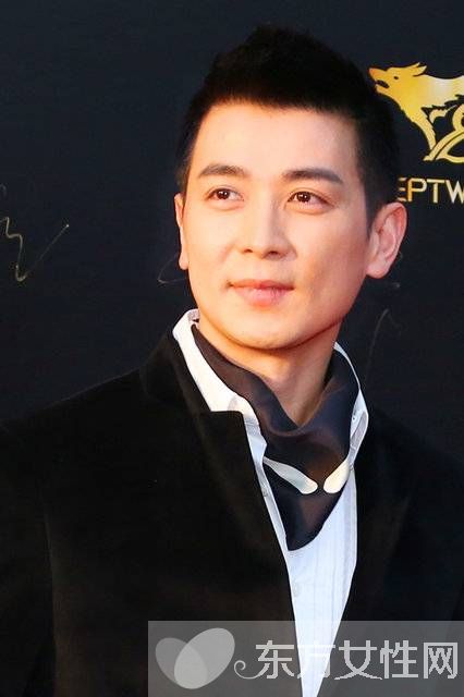 保剑锋否认出轨 微博回应是护送哥们女朋友