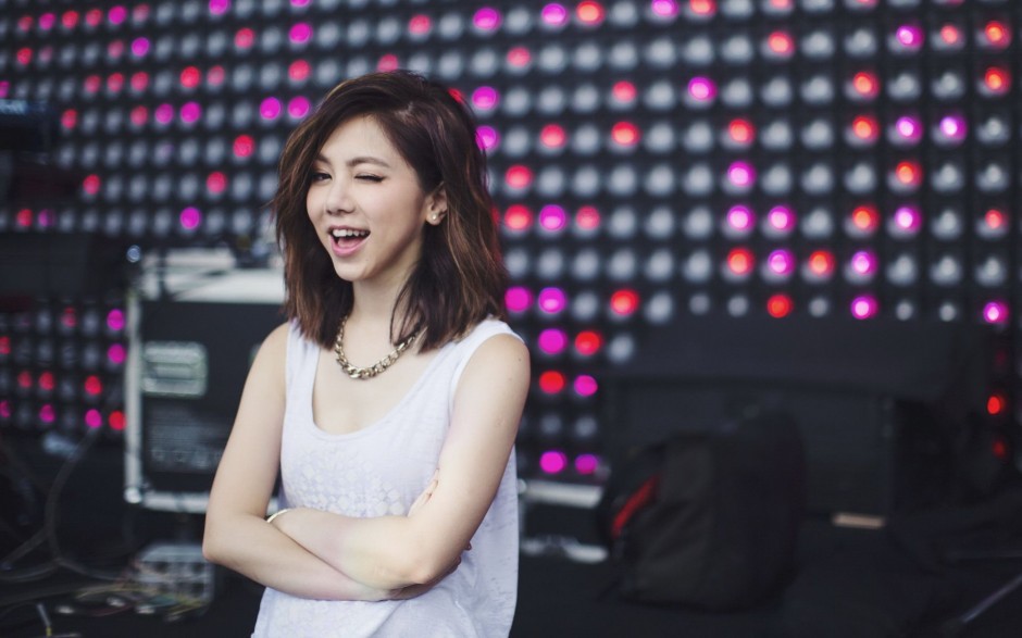 林忆莲邓紫棋矛盾事件始末 邓紫棋为什么总被炮轰