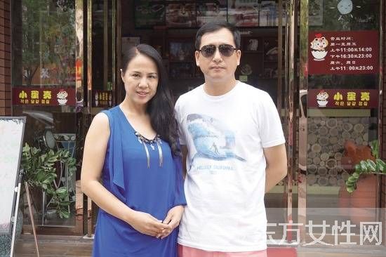 郑爽妈妈近照曝光 皮肤白皙颜值高的吓人