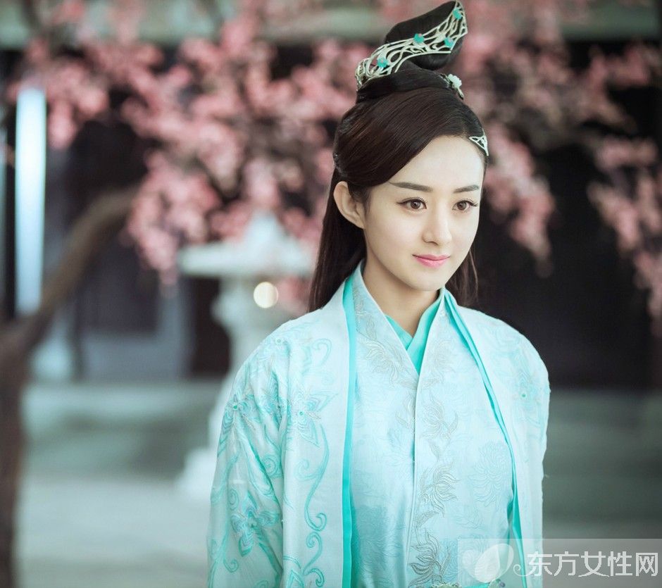 李易峰喜欢赵丽颖吗 两人亲密自拍关系非同一般