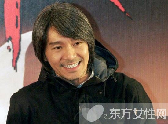 周星驰睡黄圣依4次是真的吗 周星驰曾要求吊带素颜见面