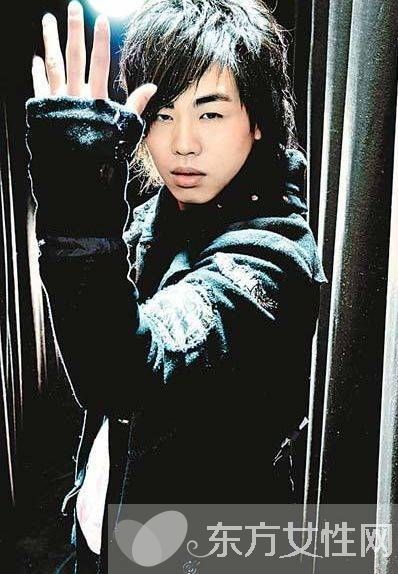 歌手胡彦斌个人资料 胡彦斌郑爽被爆酒店共度一夜