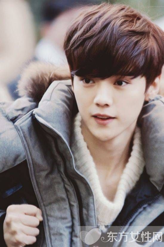 鹿晗家庭背景曝光 鹿晗的女朋友是谁