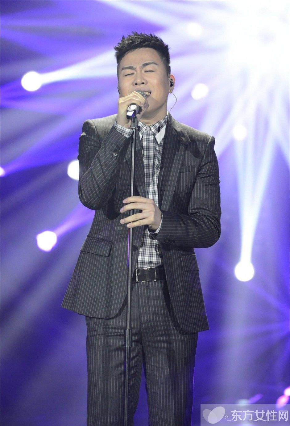 歌手胡彦斌个人资料 胡彦斌郑爽被爆酒店共度一夜