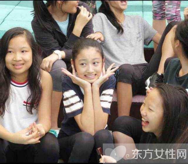 任达华女儿出门排场大 任晴佳个人资料