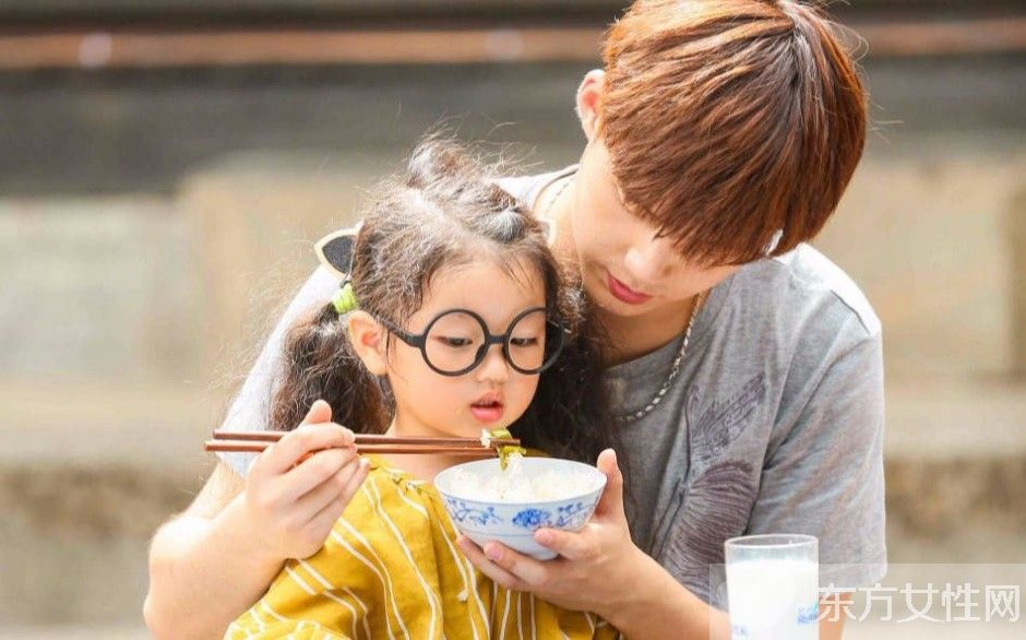 董力阿拉蕾人气旺备受喜爱 董力为阿拉蕾哭了网友称是真爱