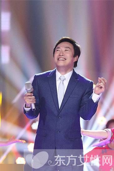 费玉清家庭成员曝光 62岁费玉清至今不婚原因揭秘