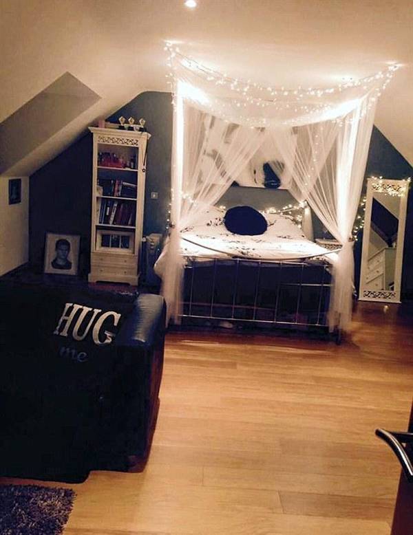 少女手机整晚充电起火 房间被烧毁