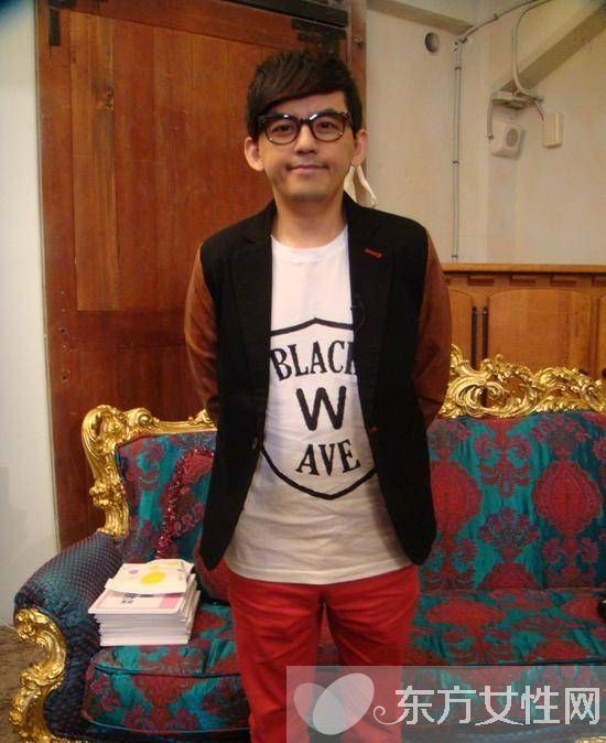 黄子佼女友是谁 情史丰富历任女友皆貌美如花