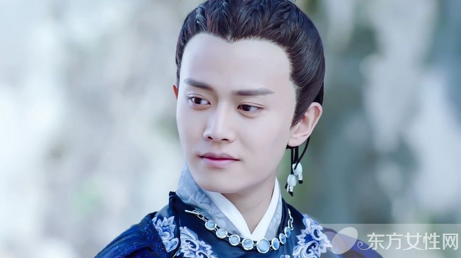 任嘉伦女朋友是谁 微博公布相恋5年的女生竟然是她