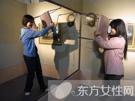 酒店房间暗装双面镜 如何鉴别 偷窥 双面镜