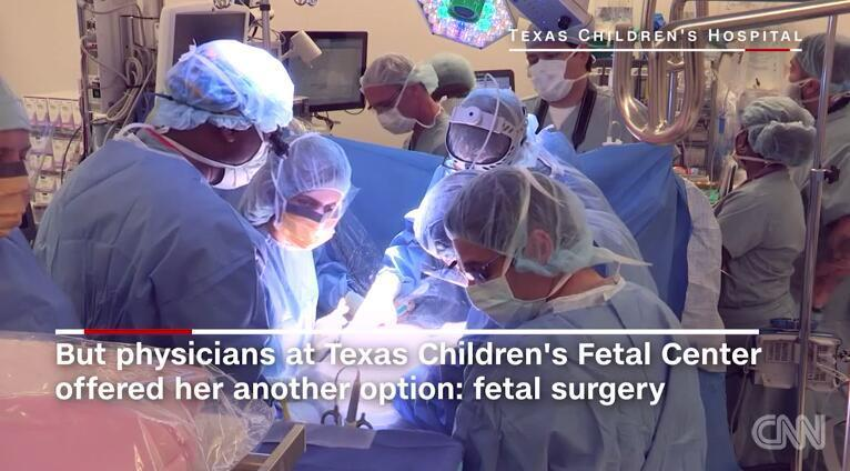 胎儿23周被取出子宫 手术后放回32周健康出生