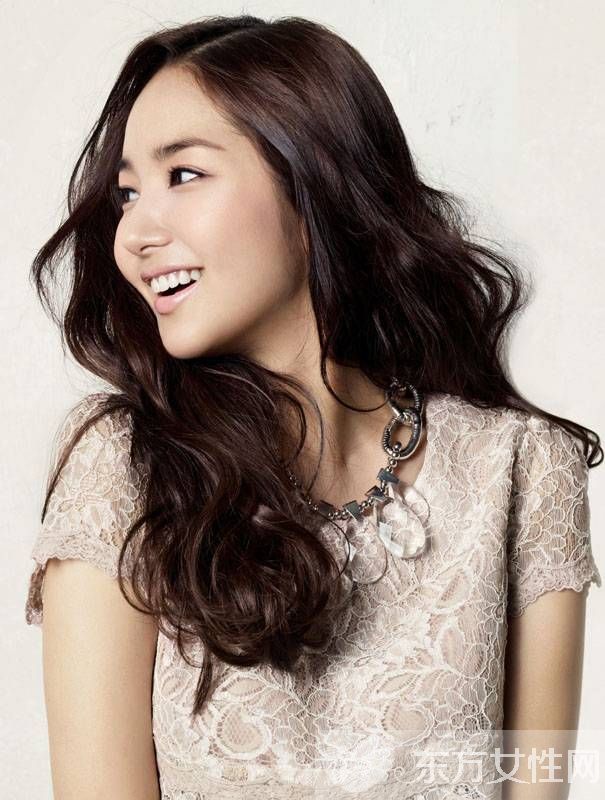 朴敏英整容前后照曝光 朴敏英三次大变身