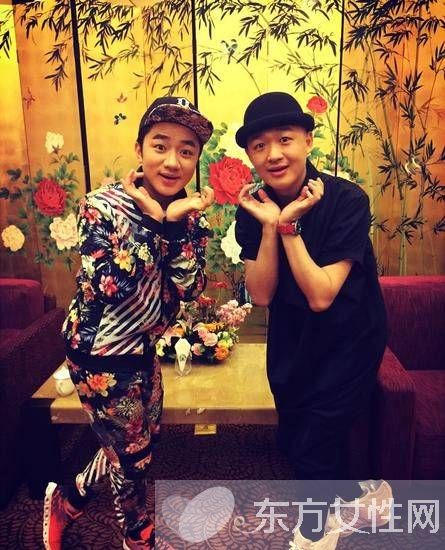 包贝尔和王祖蓝是什么关系 包贝尔调侃两人是双胞胎