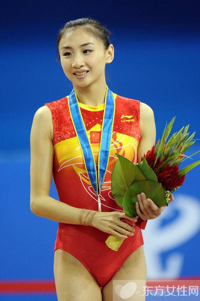 揭秘何雯娜陈一冰分手内幕 回顾何雯娜陈一冰恋爱经过