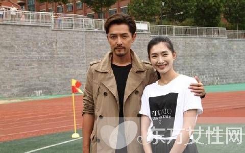 明星情侣大盘点 看看谁恩爱指数最高