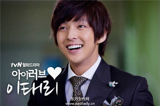 SJ坐客综艺节目大方谈韩庚、金基范