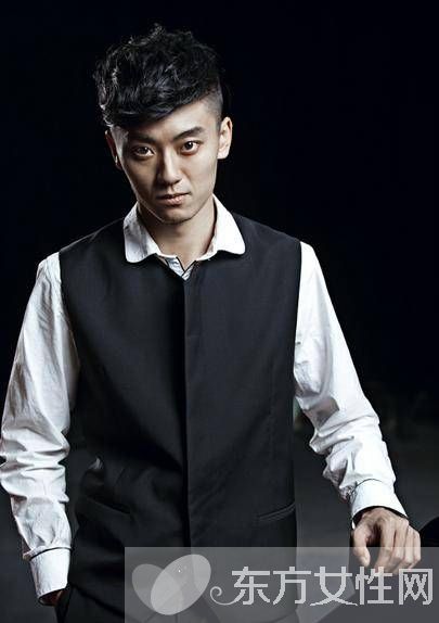 《正者无敌》郑冲扮演者陈月末个人资料简介