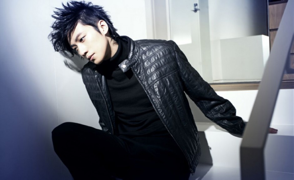 乔任梁女友是谁 乔任梁正牌女友资料照片曝光