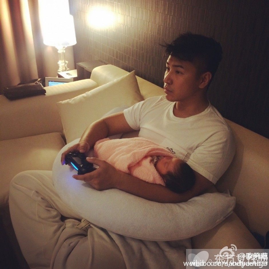 欧弟离开天天向上原因大揭秘 欧弟老婆郑云灿个人资料