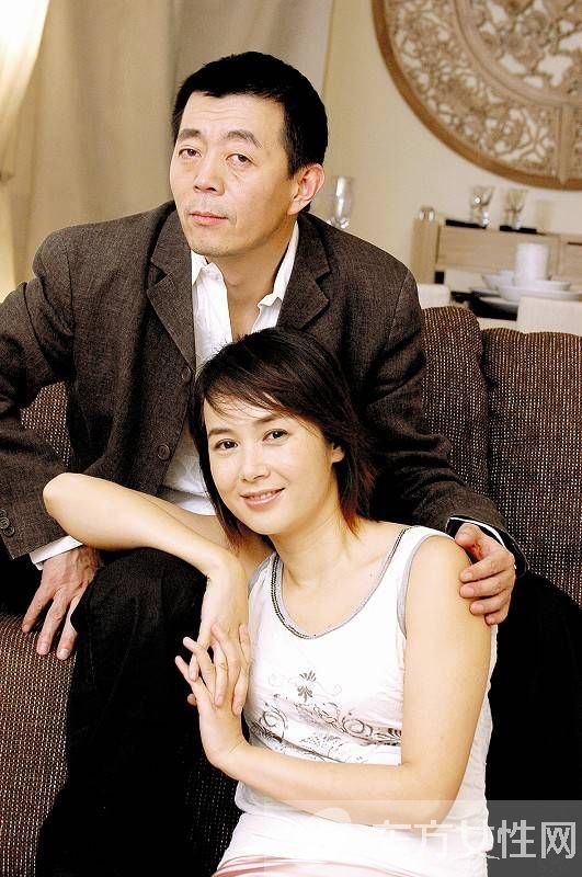 蒋雯丽离婚了吗 蒋雯丽顾长卫离婚真相大揭秘