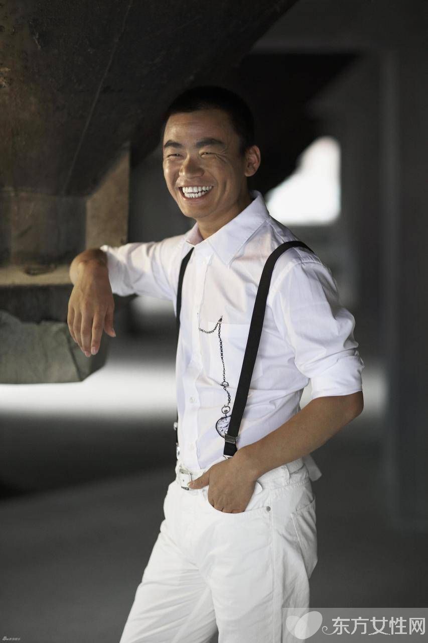 王宝强开什么车  王宝强公开谈婚变 难过但相信美好