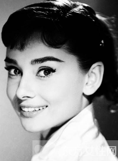 奥黛丽赫本的老公是谁 奥黛丽赫本个人资料简介