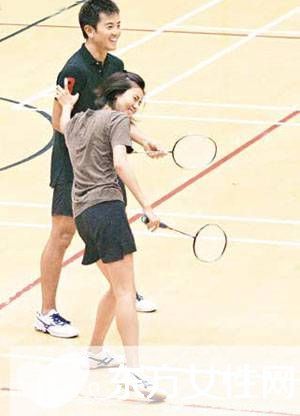 郑伊健个人资料 郑伊健为什么7年后才迎娶蒙嘉慧