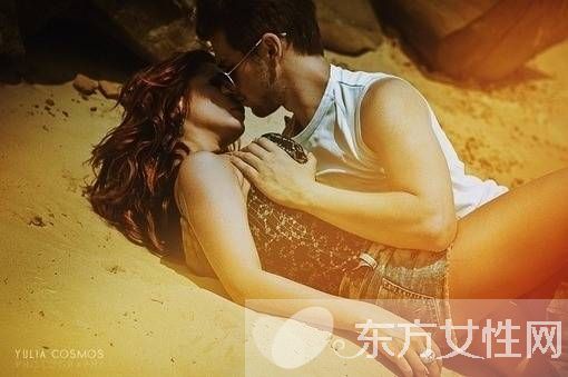 90后校园情侣野战经验分享 激情啪啪尺度惊人