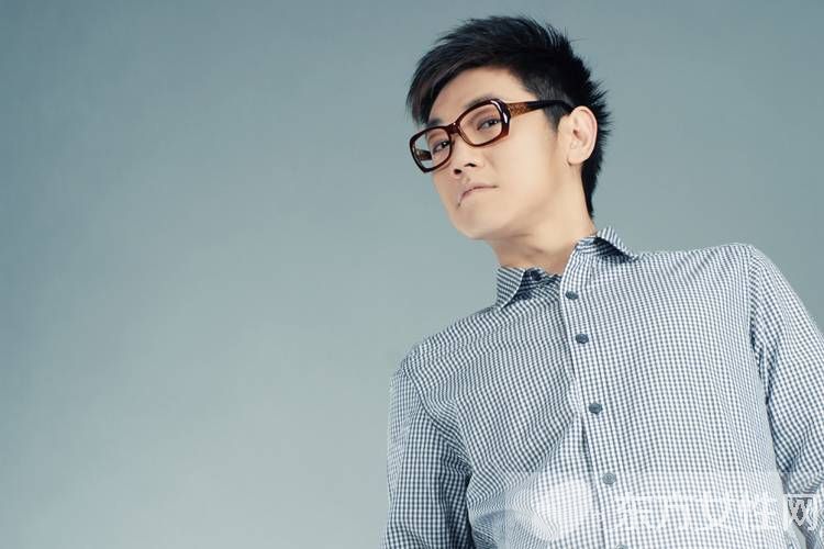 主持人田源个人资料 田源曾向丈母娘保证不会离婚