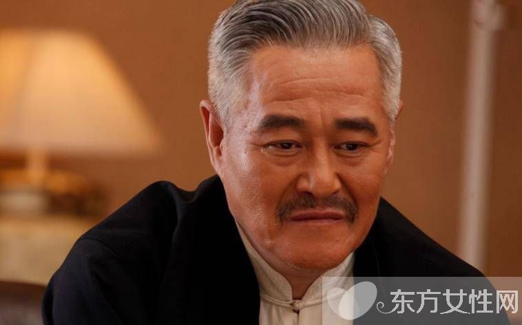 赵本山16个惊人头衔曝光 揭资产评估坐拥半个三亚