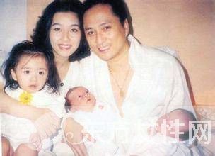 汤镇业的6个孩子大揭秘 22岁大女儿清秀甜美神似佟丽娅