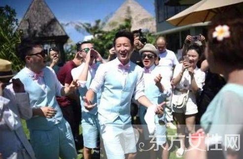 美女主播柳岩被韩庚等人闹伴娘 伴郎团集体被指责