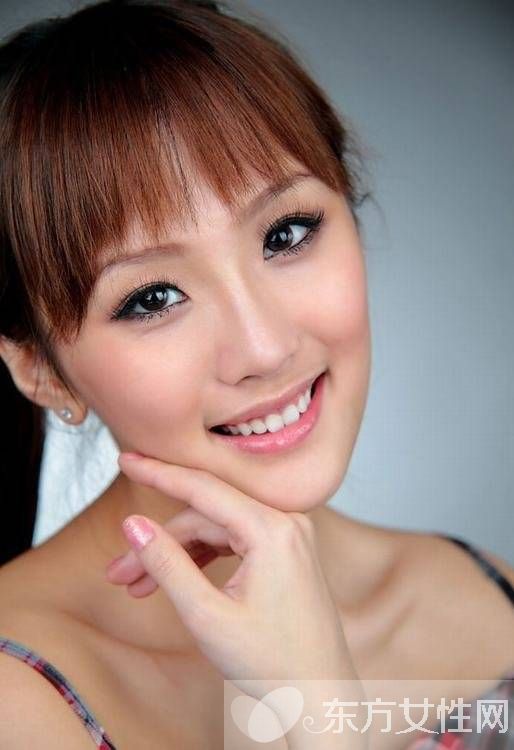 香港艳星陈静三级片艳照 与杜汶泽上演大尺度激情诱惑