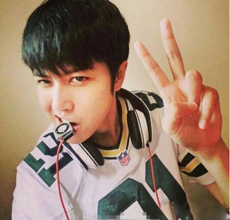 中国最帅女人邢雅晨长发照曝光 简直帅到不像话