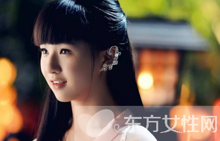 小彩旗比基尼照曝光 小彩旗与28岁老公上演老少恋