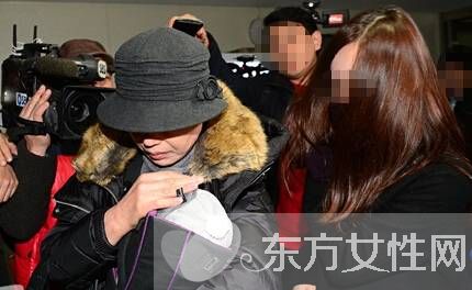 金贤重女友崔某照片 金贤重私生活混乱形象一去不复返